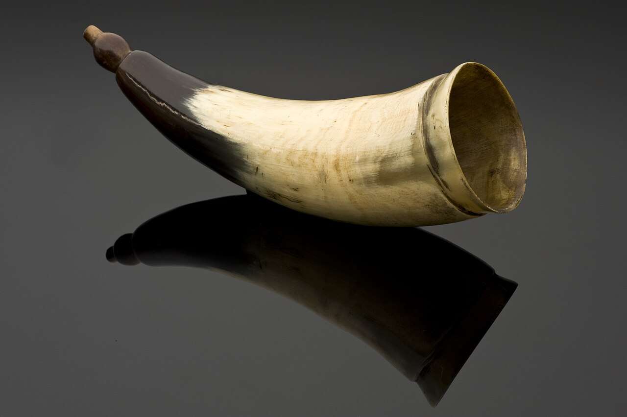 Hörgeräte Geschichte - Horn als Ohr Trompete